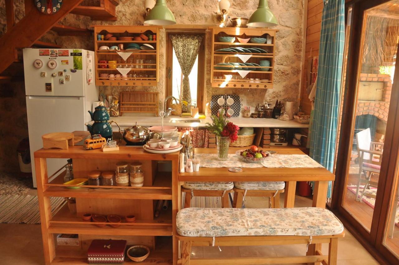 Ambar Evleri Villa Kalkan Luaran gambar